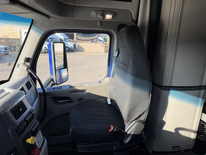 2022 Peterbilt 579-26