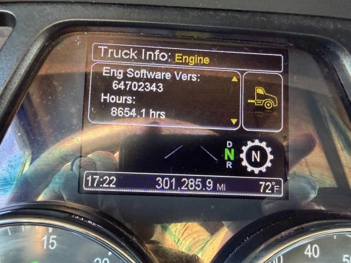 2022 Peterbilt 579-39