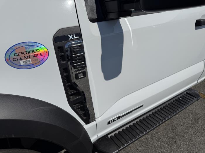 2026 Ford F-550-11