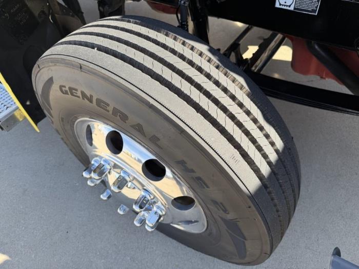 2021 Peterbilt 579-11