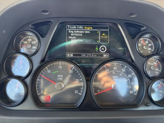 2021 Peterbilt 579-19