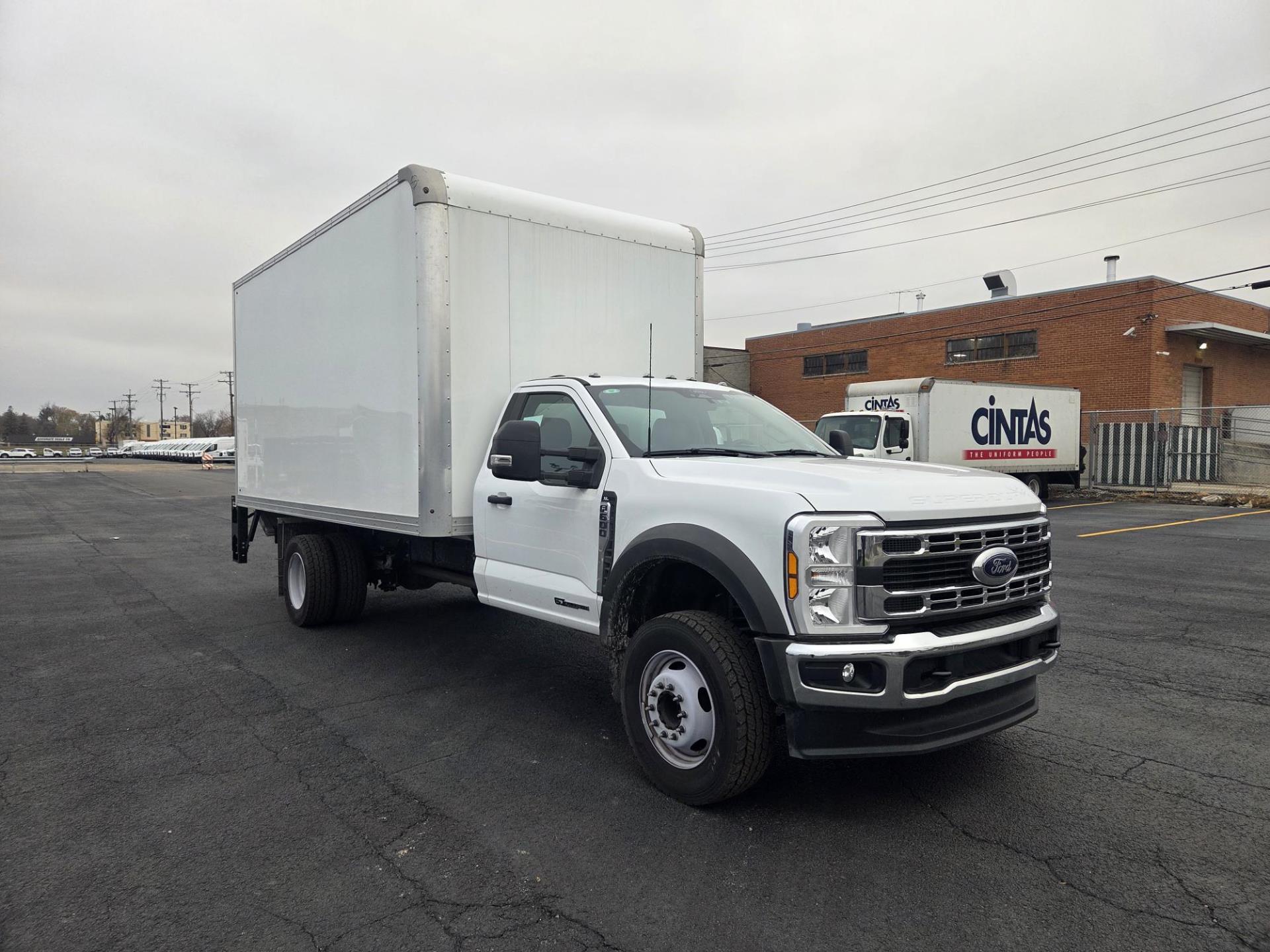 2024 Ford F-600 Regular Cab DRW 4x2 Box Truck for sale #1978793 - photo 5