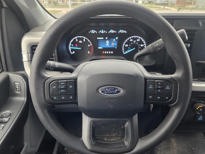 2024 Ford F-600-16