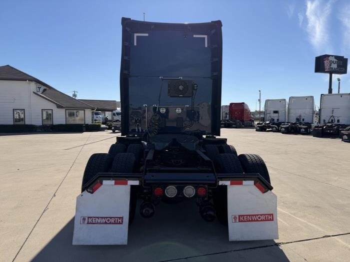 2022 Kenworth T680-6