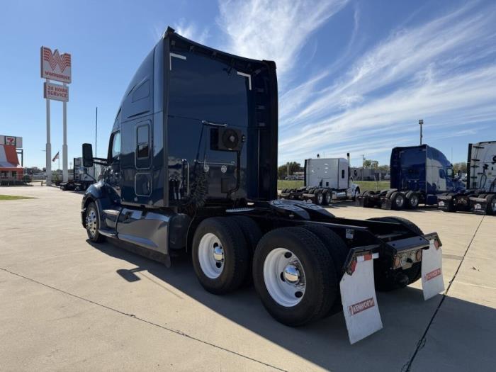 2022 Kenworth T680-7