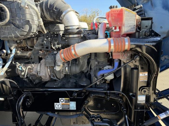 2022 Kenworth T680-12