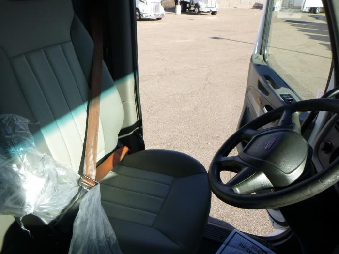 2018 Peterbilt 567-13