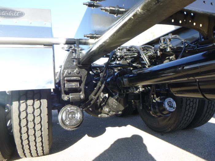2018 Peterbilt 567-20
