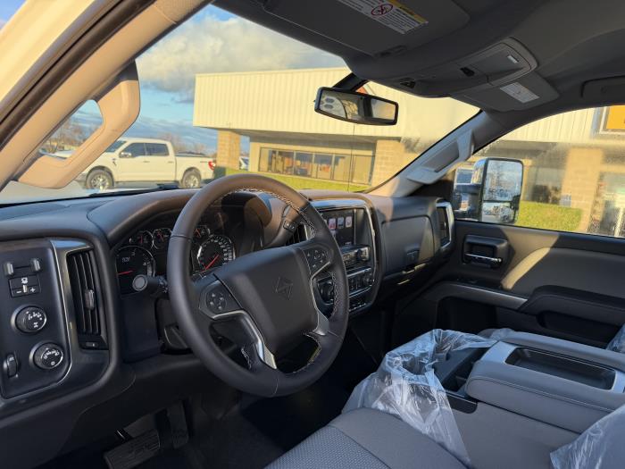 2025 International CV515-10