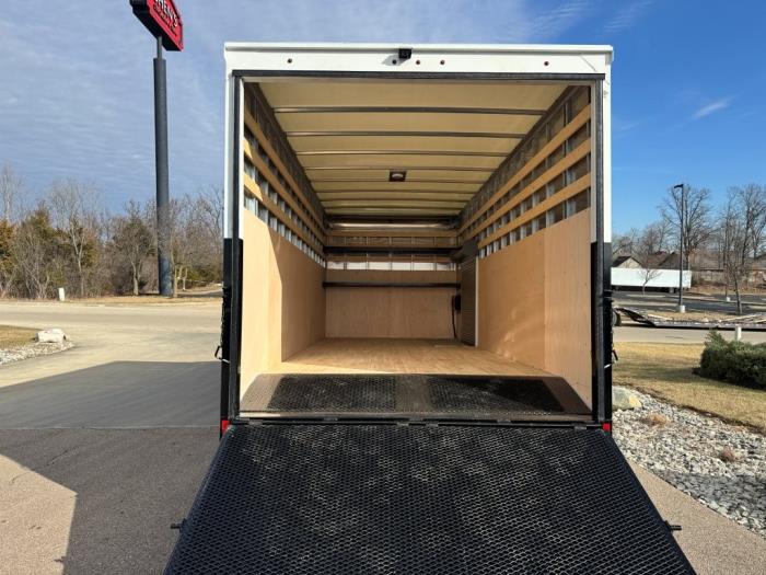 2025 Isuzu NPR-HD-10