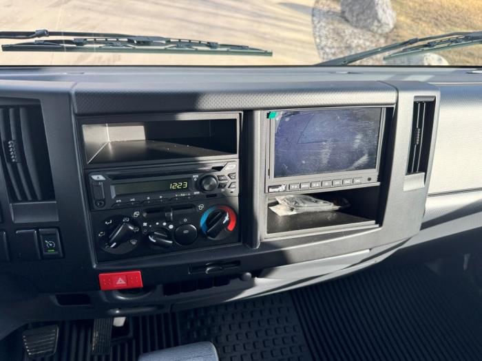 2025 Isuzu NPR-HD-14