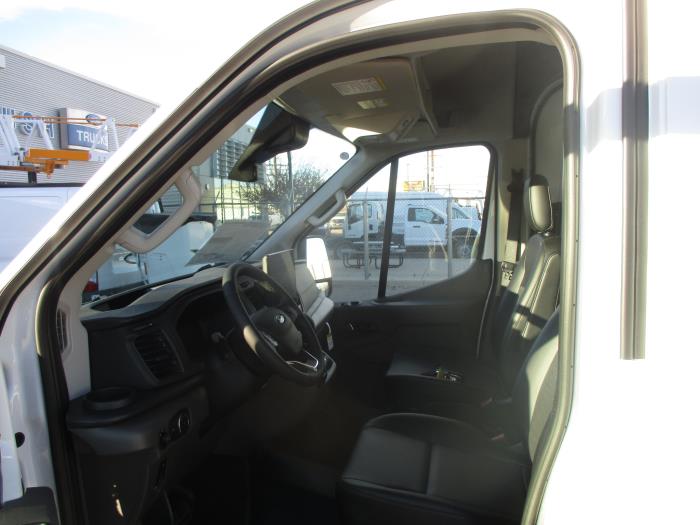 2026 Ford Transit-350-11
