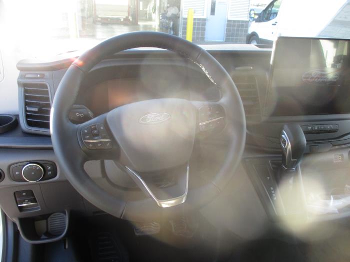 2026 Ford Transit-350-13