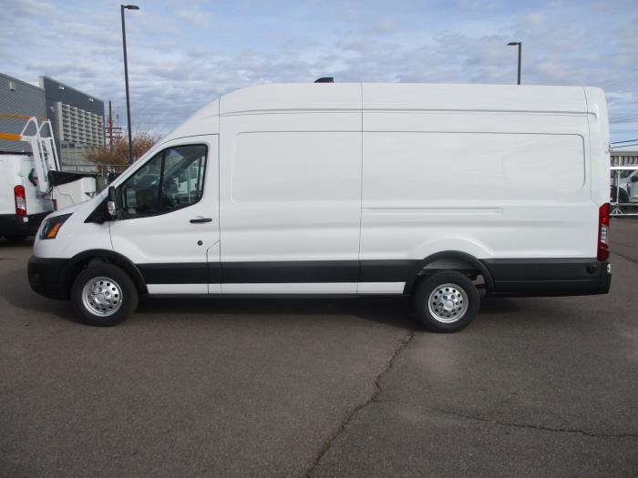 2026 Ford Transit-350-2