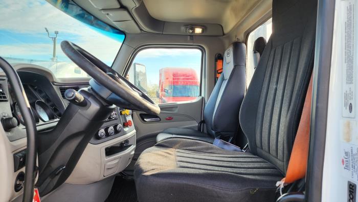 2020 Peterbilt 579-10