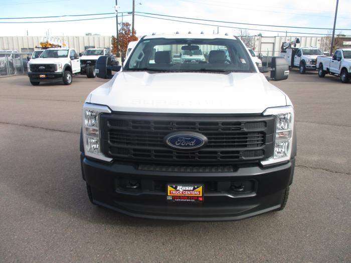 2026 Ford F-550-8