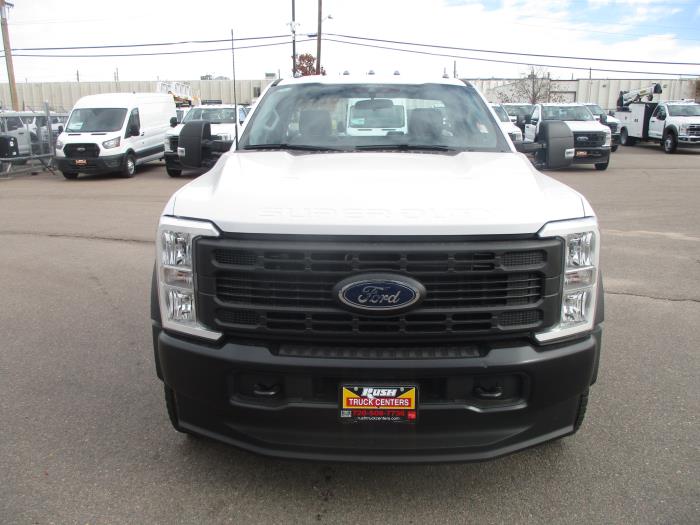 2026 Ford F-550-8