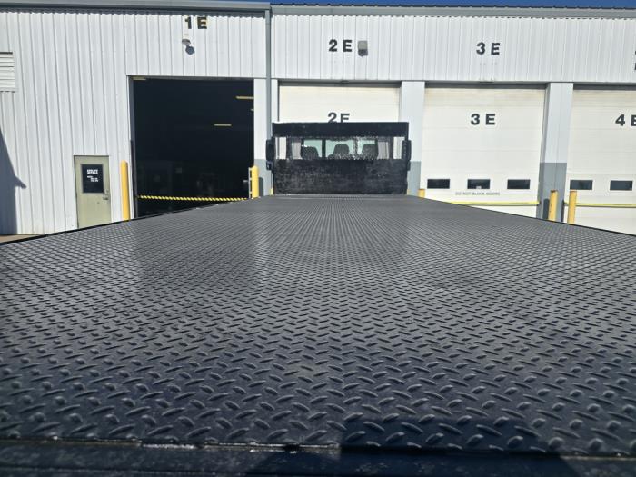 2017 International 4400-9