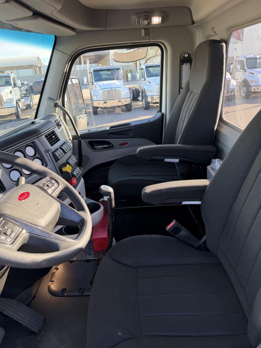 2026 Peterbilt 567-12