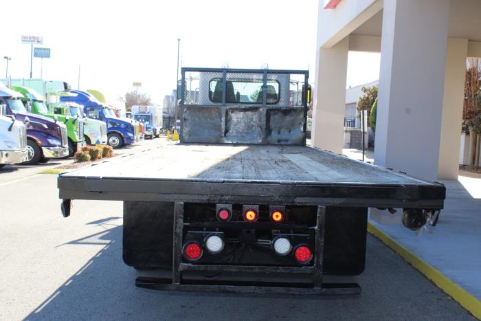 2020 Peterbilt 348-8