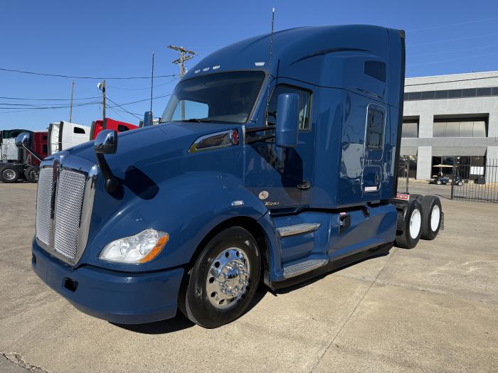 2022 Kenworth T680-1