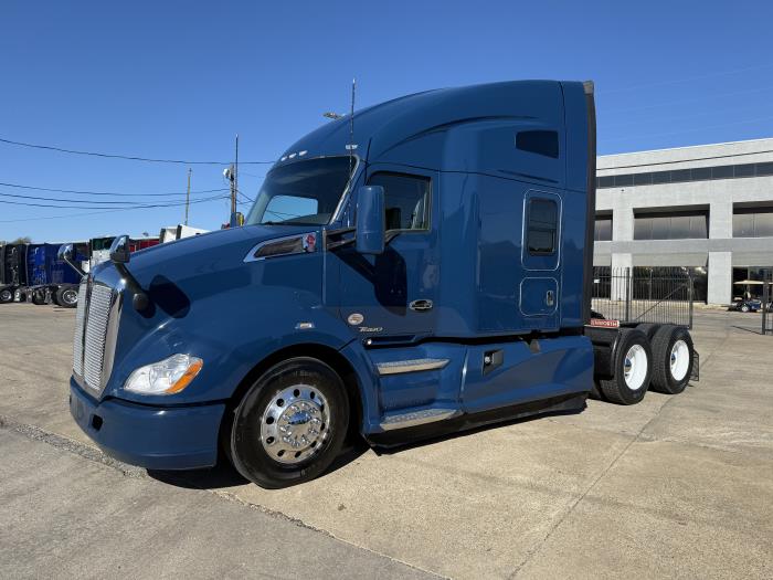 2022 Kenworth T680-18