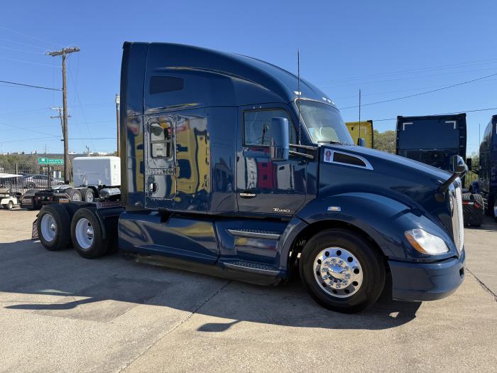 2022 Kenworth T680-22