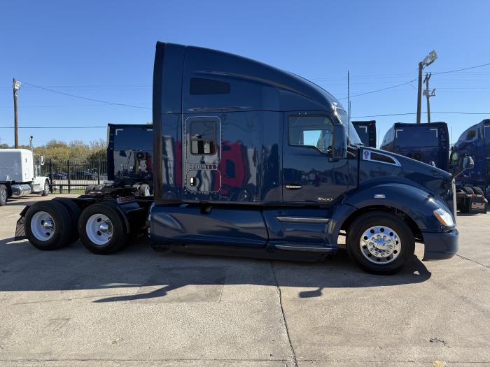 2022 Kenworth T680-24