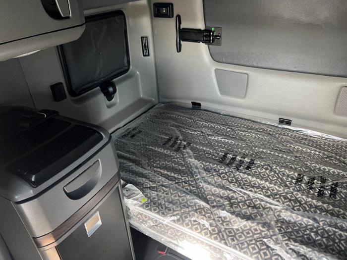 2026 International LT625-13