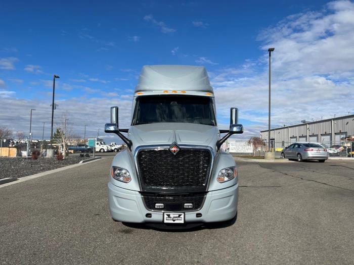 2026 International LT625-8