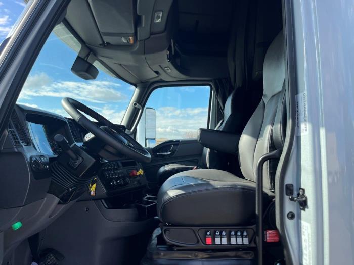 2026 International LT625-9