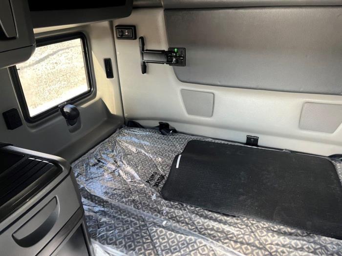 2026 International LT625-11