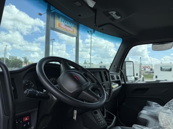 2025 Peterbilt 536-6