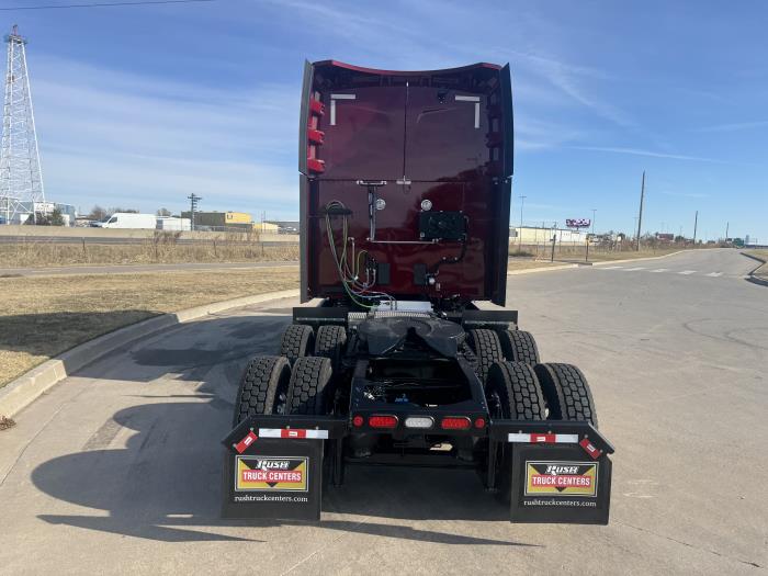 2026 Peterbilt 579-8