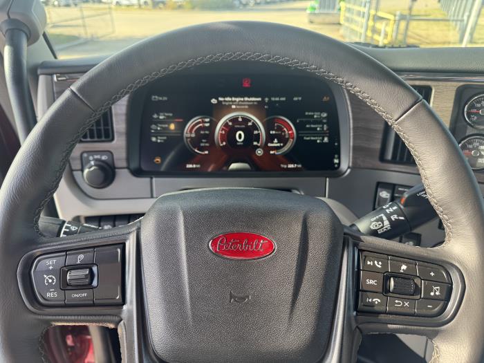 2026 Peterbilt 579-15