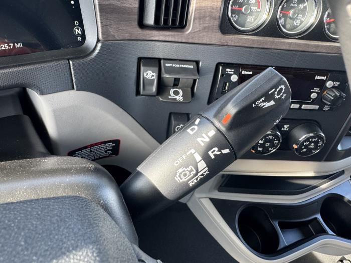 2026 Peterbilt 579-19