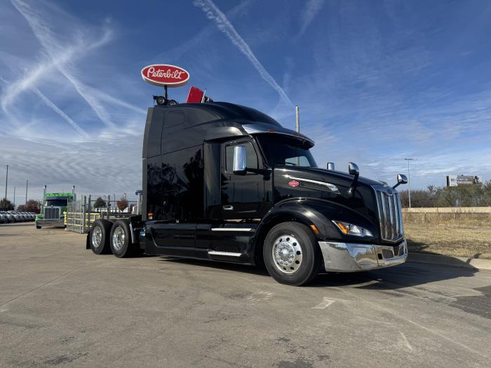 2026 Peterbilt 579-4