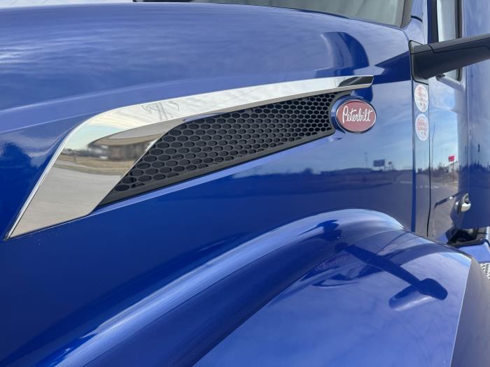 2026 Peterbilt 579-9