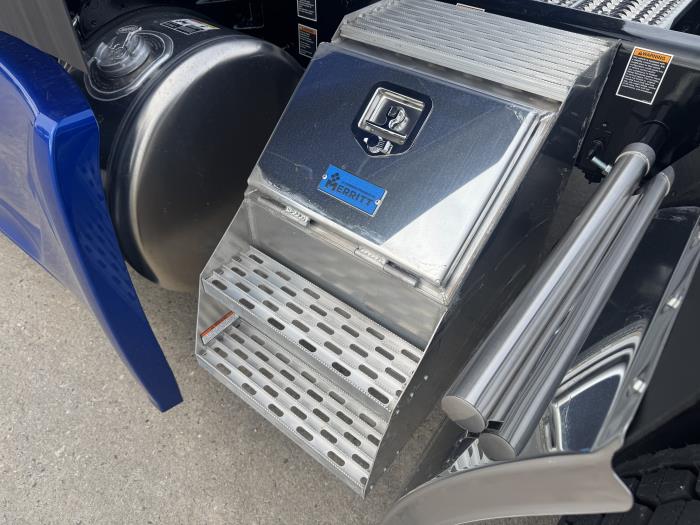 2026 Peterbilt 579-11