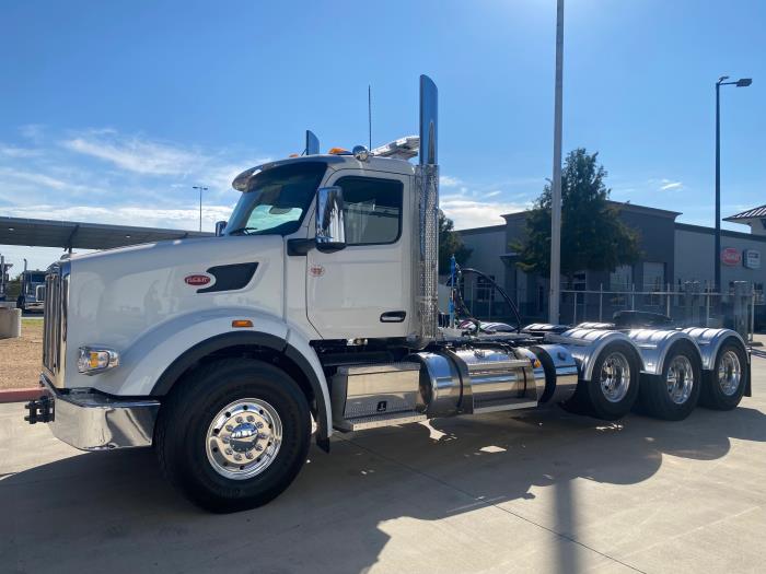 2026 Peterbilt 567-2