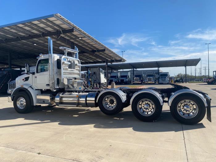 2026 Peterbilt 567-3
