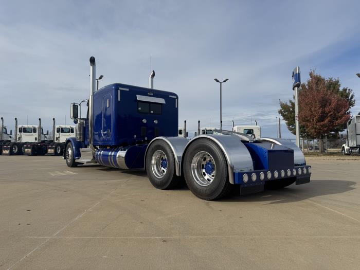 2026 Peterbilt 589-3