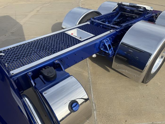 2026 Peterbilt 589-7