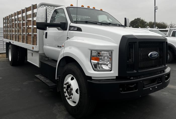 2024 Ford F-650-3