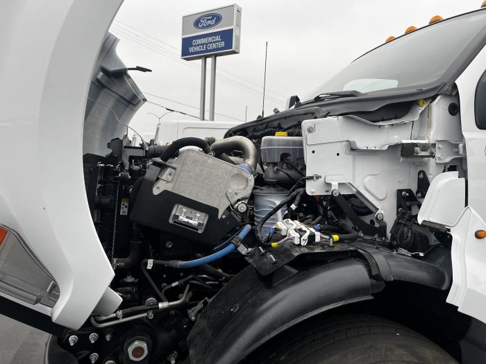 2024 Ford F-650-7