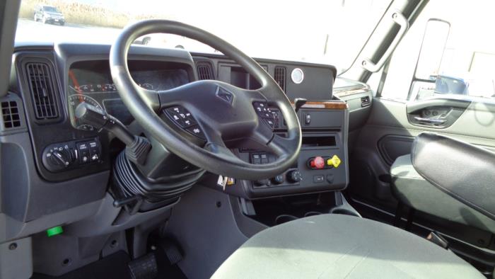 2020 International LT625-18