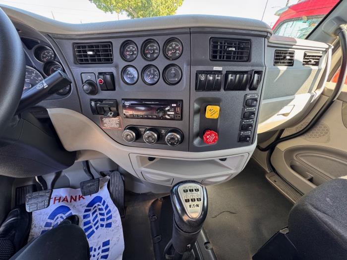 2019 Peterbilt 567-12