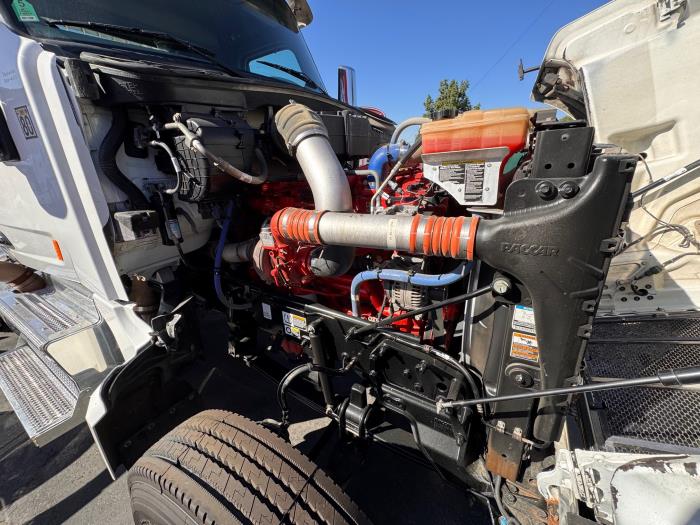 2019 Peterbilt 567-14