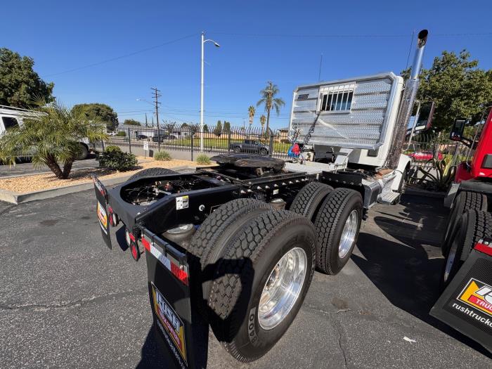 2019 Peterbilt 567-4