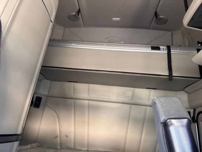 2022 Peterbilt 579-16